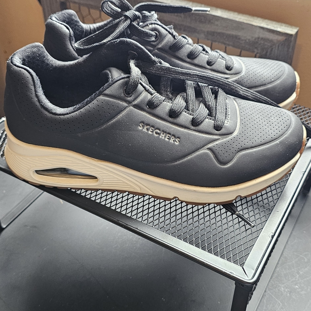 Women's Skechers Shoes